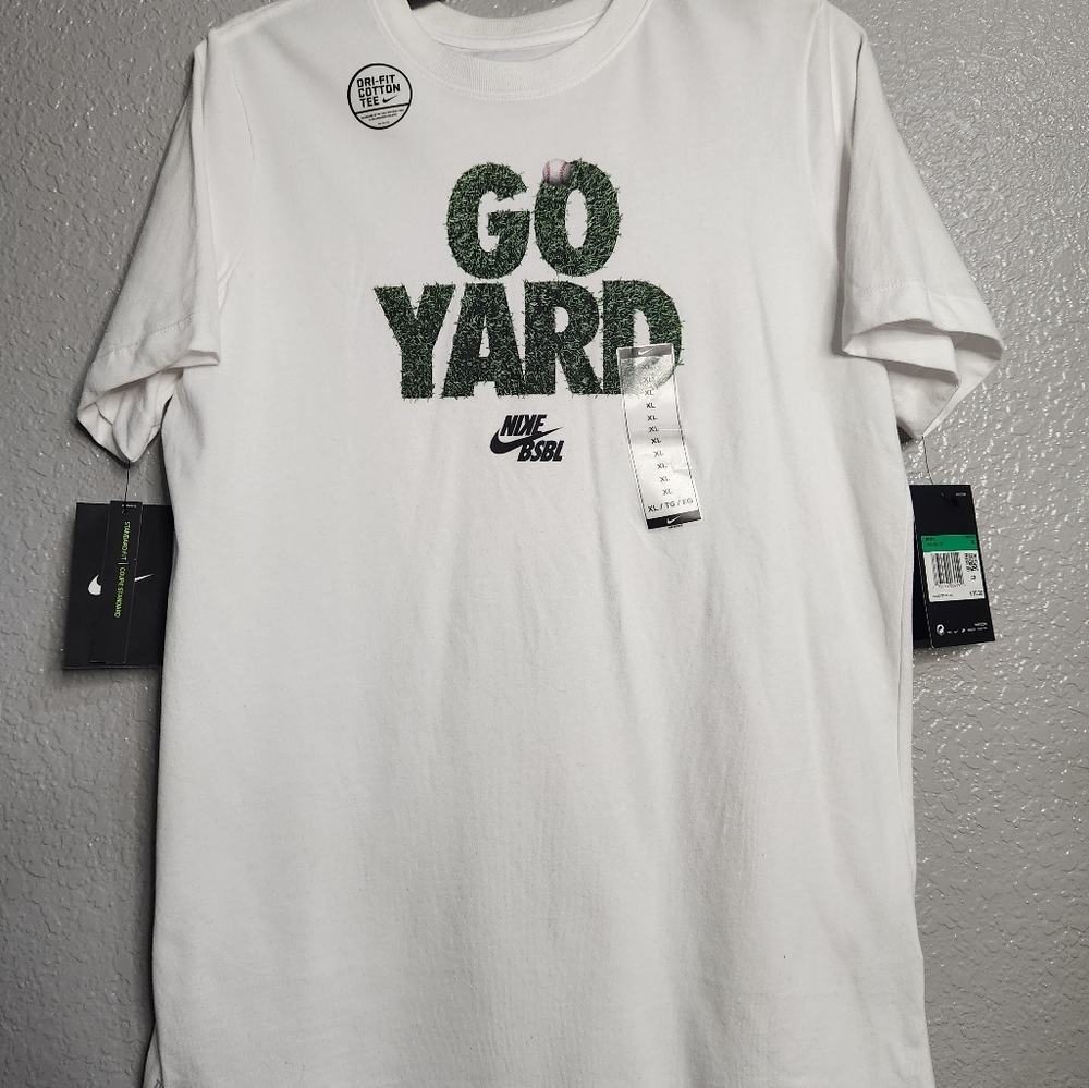 New with tags Nike Baseball Tee